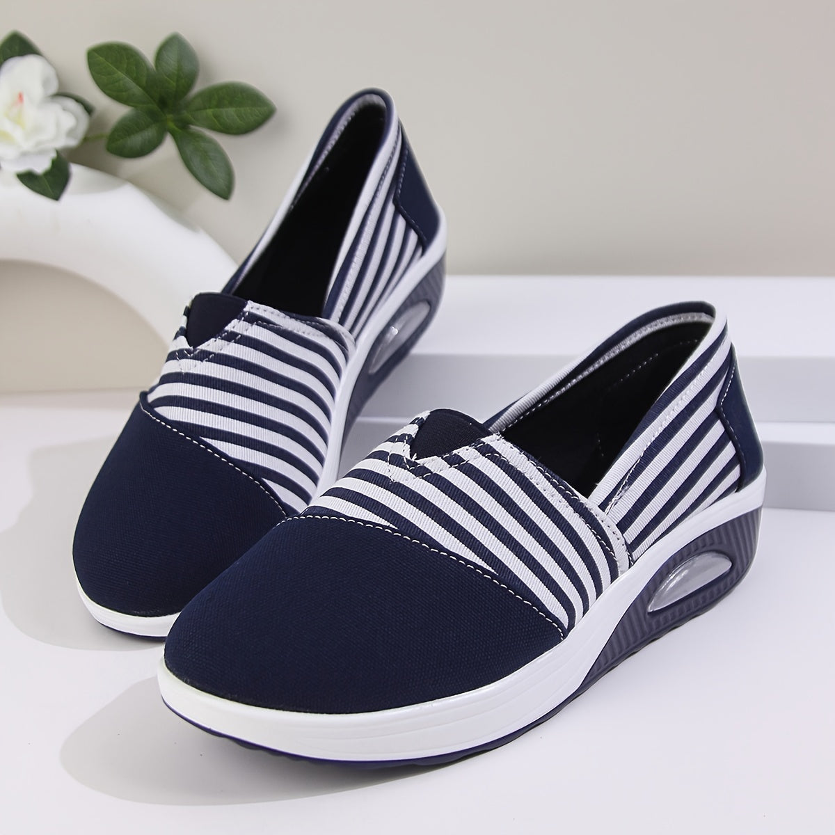 Emmelina - Stylish Casual Sneakers