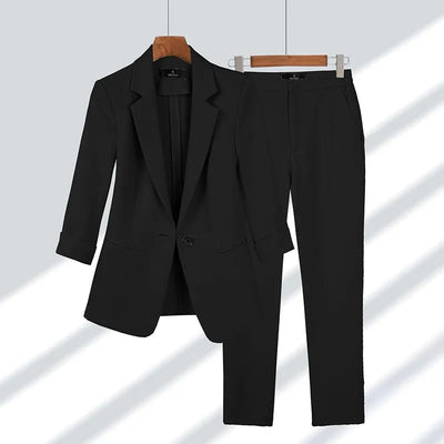 Angela – Timeless Blazer & Trousers Set for Effortless Confidence