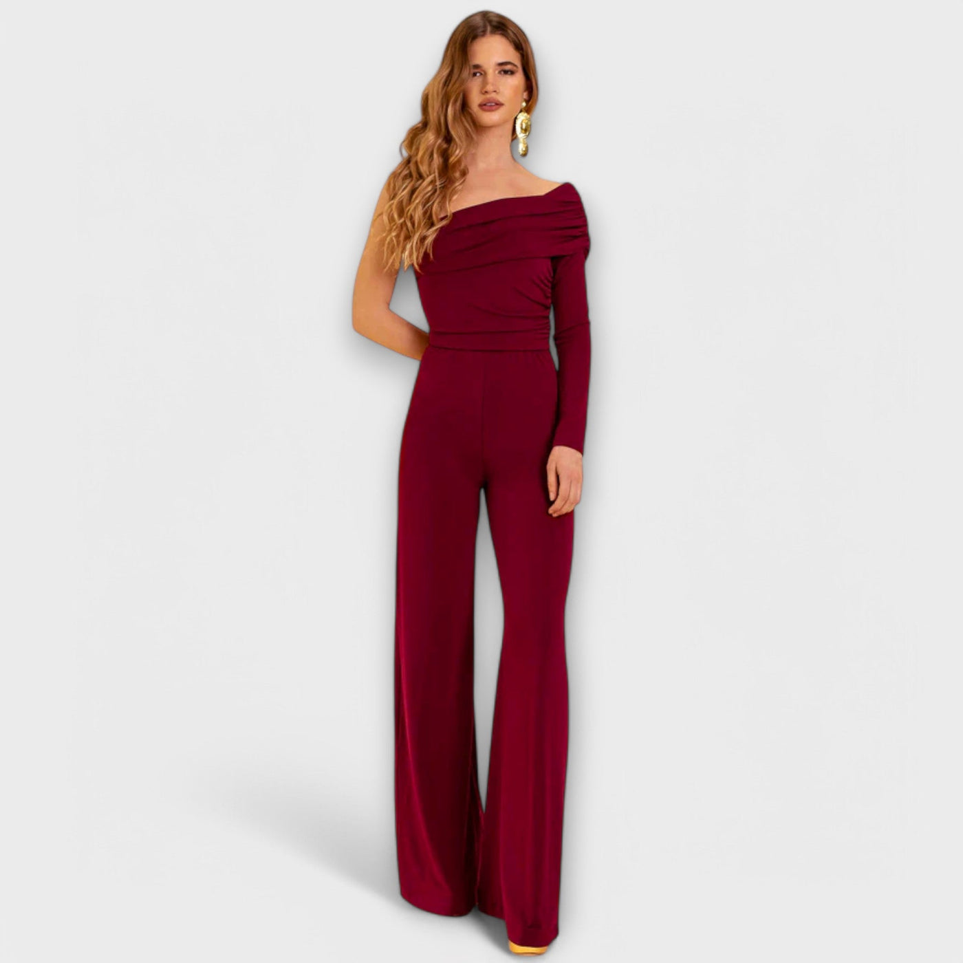 Nina - Elegant Red Set